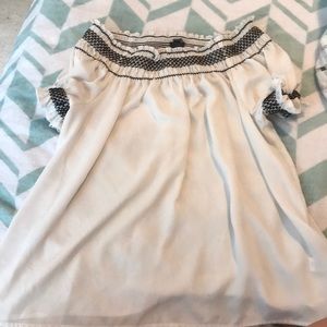 cute white & black off the shoulder top!